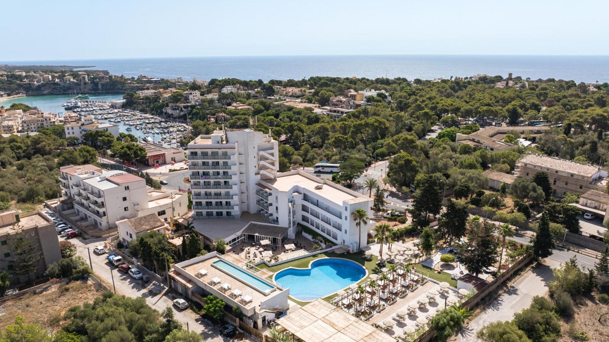 Hotel Ankaa - Adults Only Porto Cristo Kültér fotó