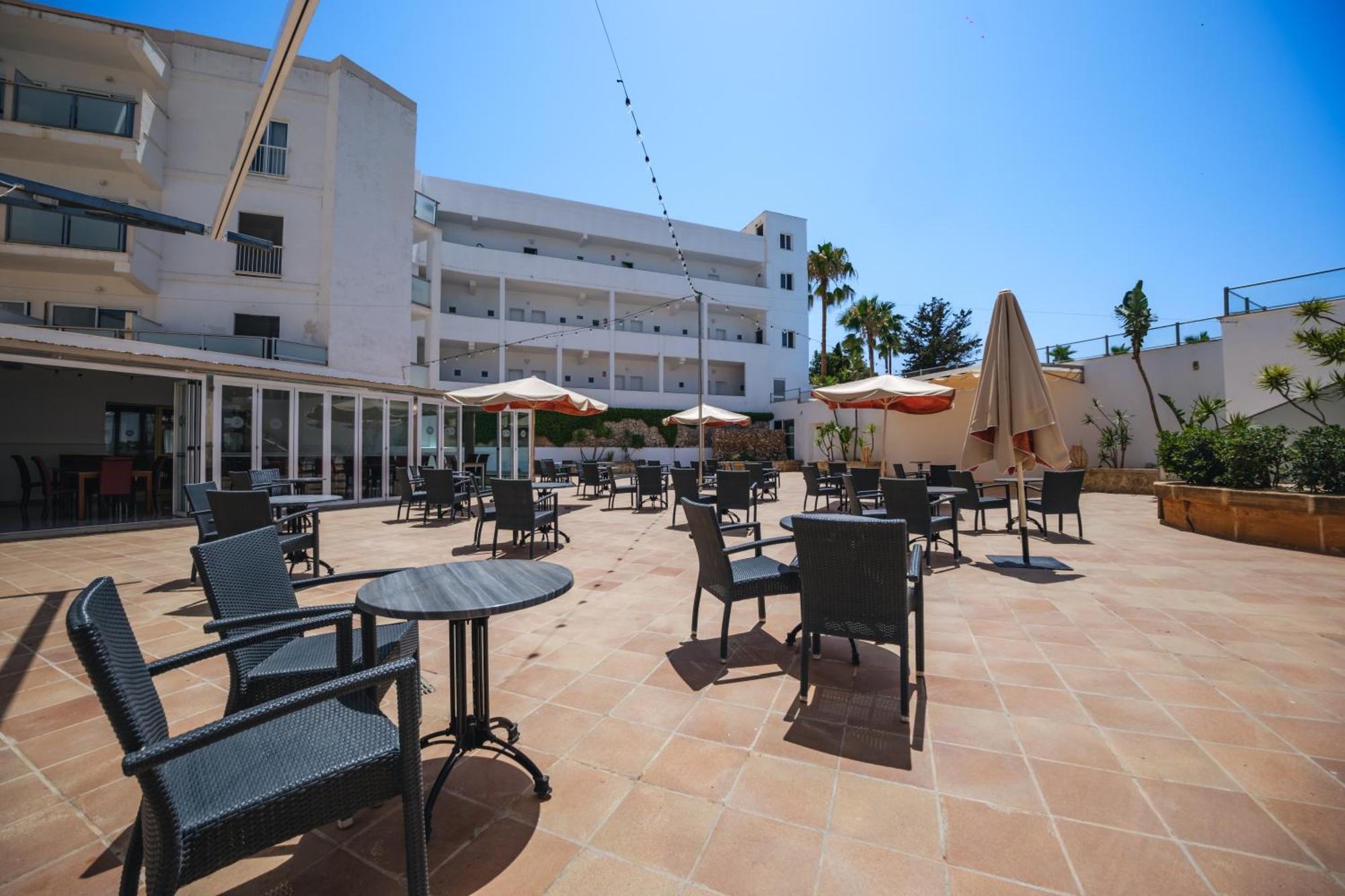 Hotel Ankaa - Adults Only Porto Cristo Kültér fotó